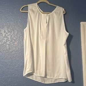 Cabi snap top in white. Size xl.